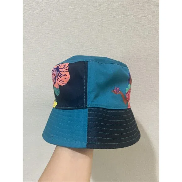 Disney Parks Encanto La Familia Bucket Hat for Adults NWOT Blue Green - Picture 2 of 7